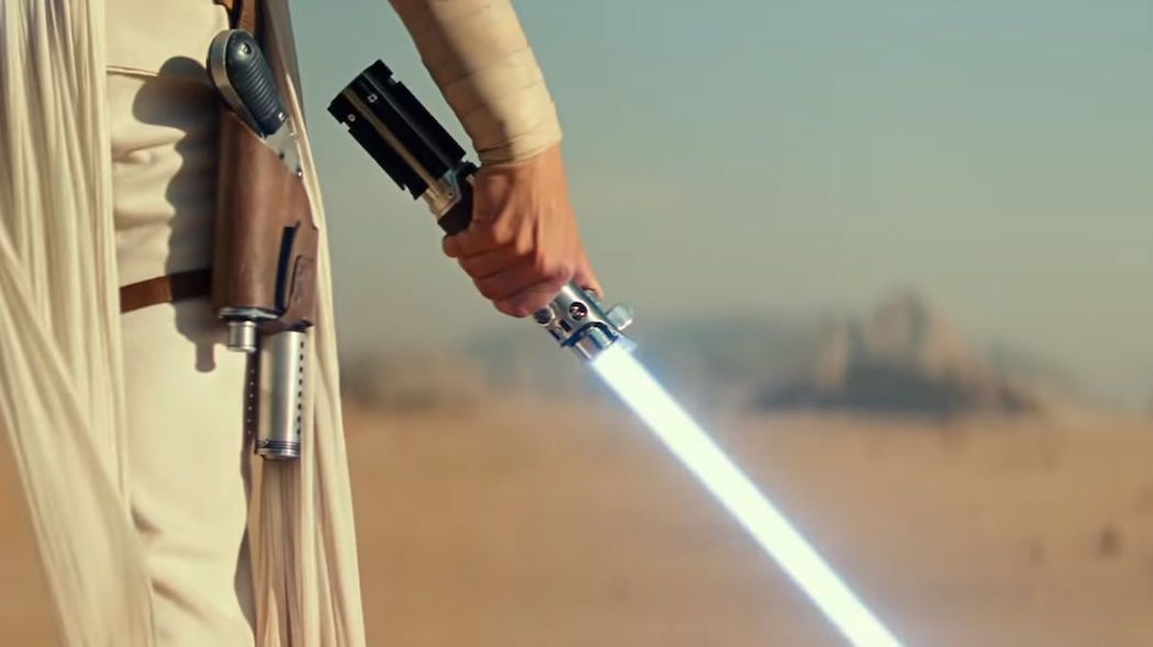 Spada Laser a lama retrattile, come funzionerà il futuristico progetto  Disney? - EmpiRa